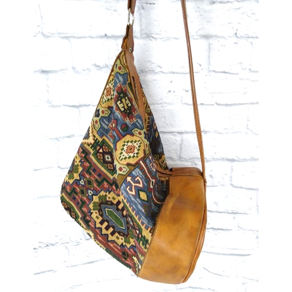 Force Ten West Handbags - Vintage 90's Force Ten West Leather Sling Bag